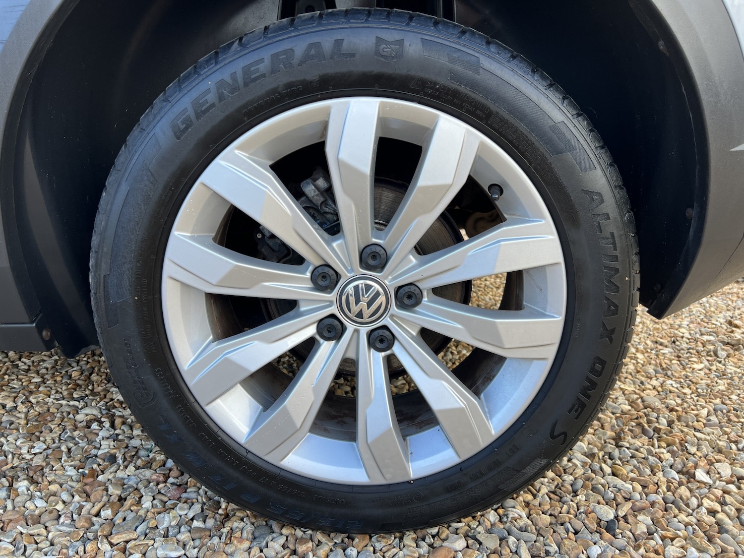 Used Volkswagen T-Roc 2018 for sale - 76407613: Photo 12