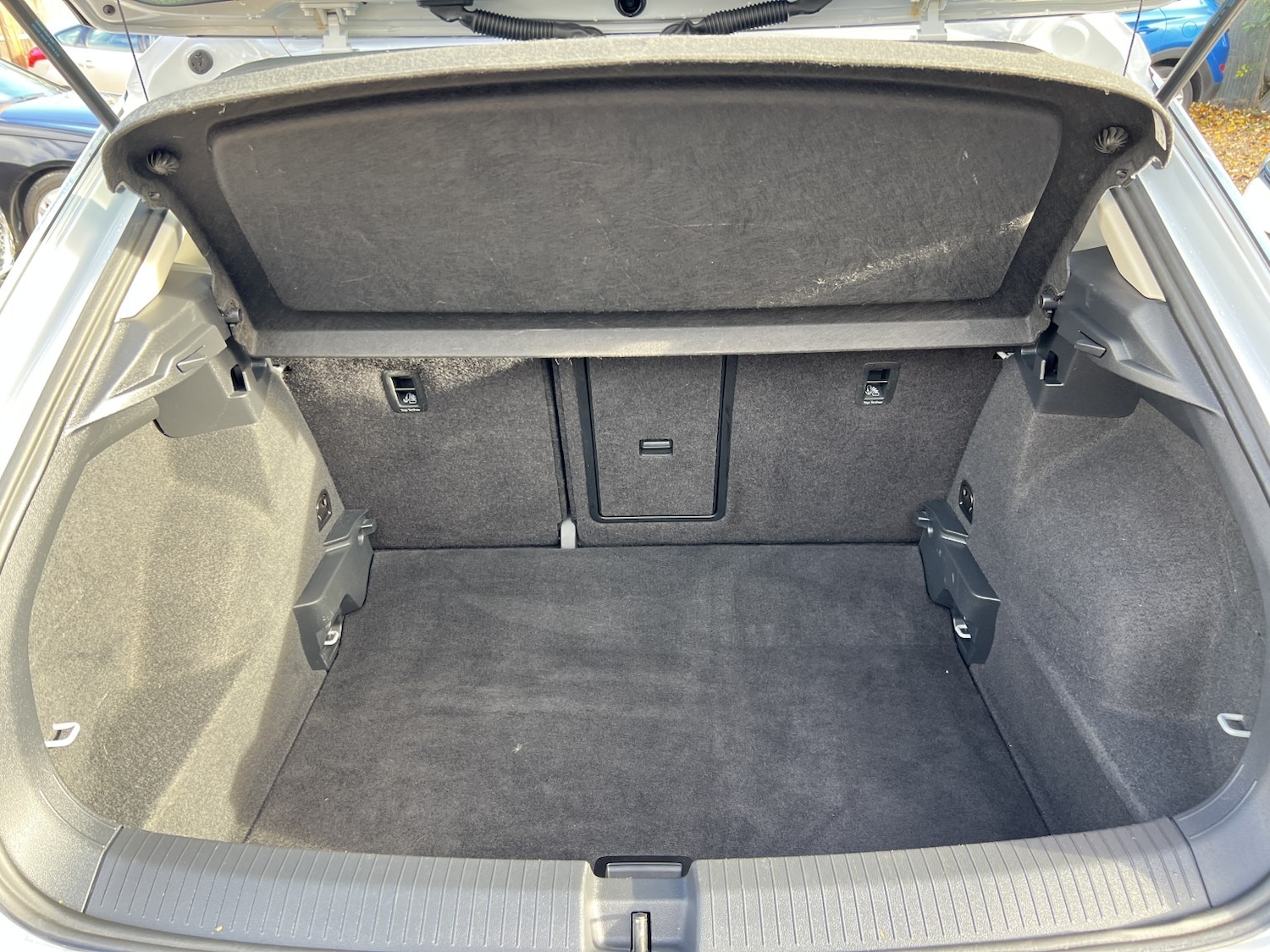 Used Volkswagen T-Roc 2018 for sale - 76407613: Photo 15