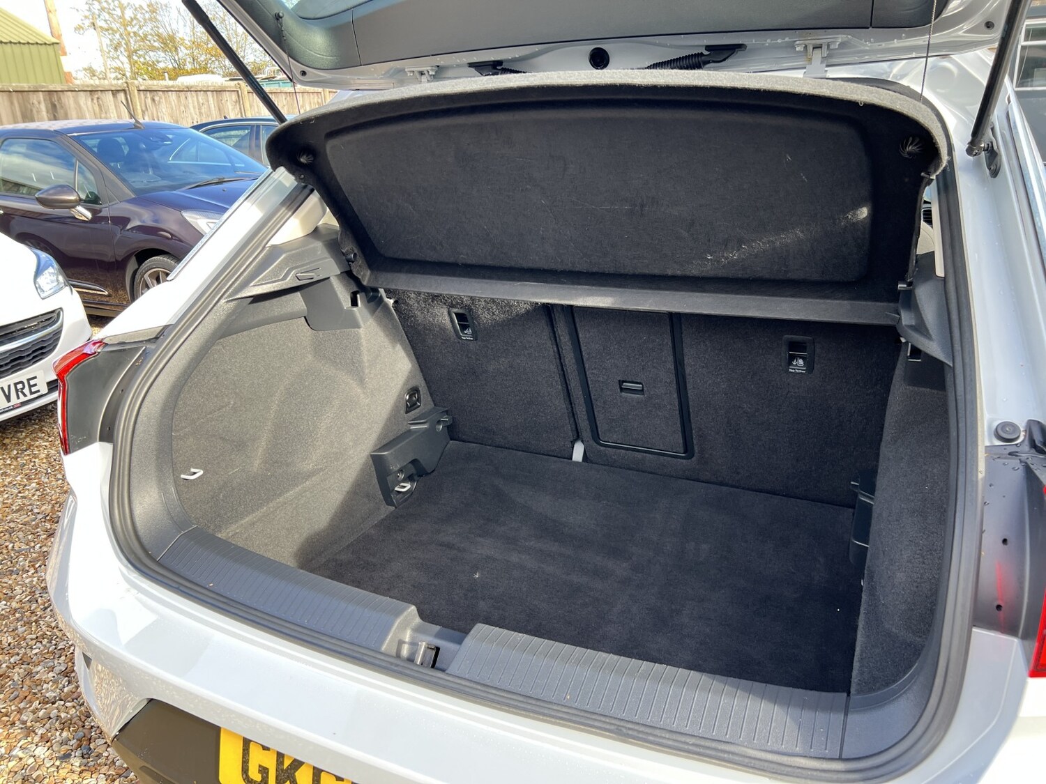 Used Volkswagen T-Roc 2018 for sale - 76407613: Photo 20