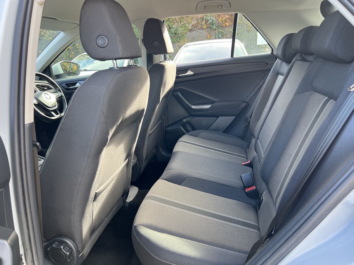 Used Volkswagen T-Roc 2018 for sale - 76407613: Photo 21