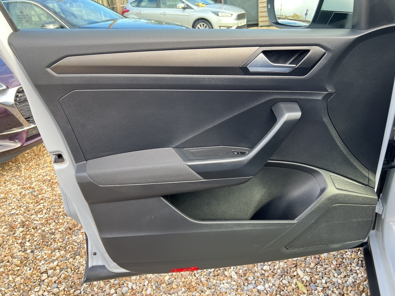 Used Volkswagen T-Roc 2018 for sale - 76407613: Photo 24