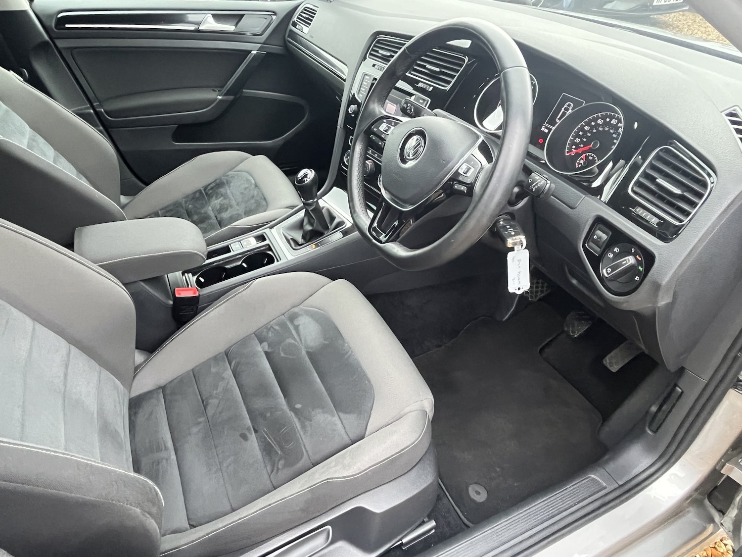 Used Volkswagen Golf 2014 for sale - 77314141: Photo 24