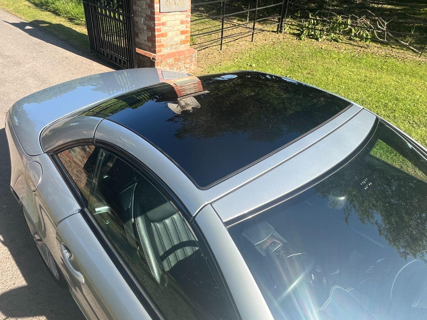 Used Mercedes-Benz SL 2012 for sale - 76793593: Photo 31