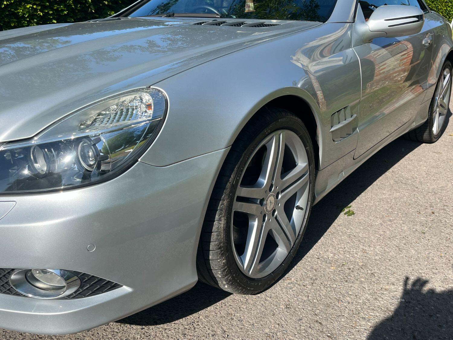 Used Mercedes-Benz SL 2012 for sale - 76793593: Photo 35