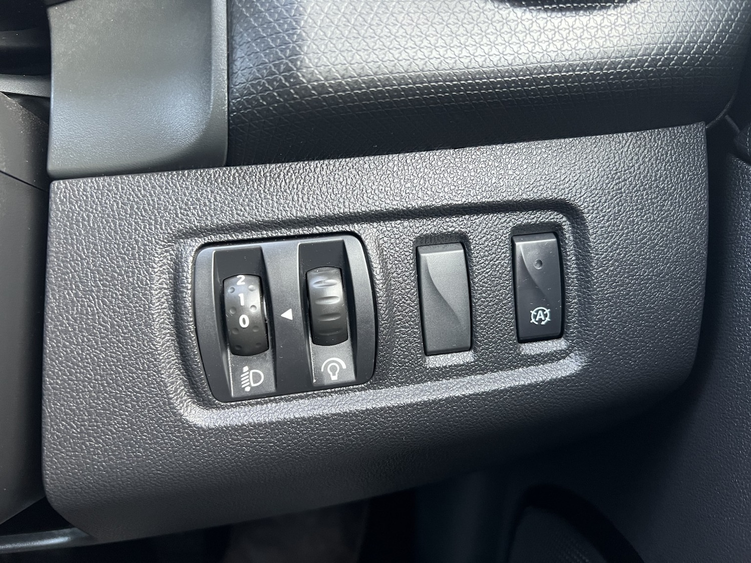 Used Renault Clio 2025 for sale - 77089763: Photo 28