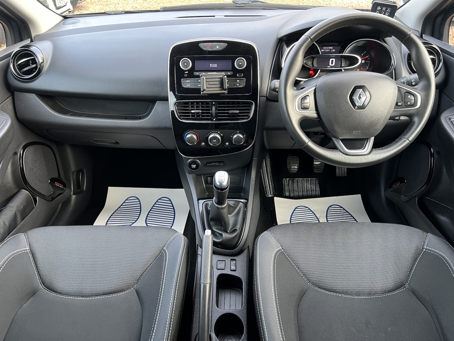 Used Renault Clio 2025 for sale - 77089763: Photo 8