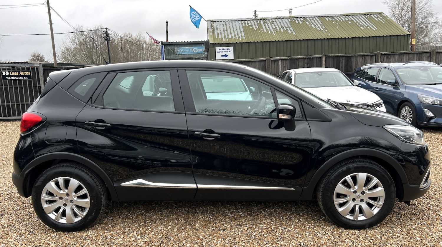 Used Renault Captur 2014 for sale - 77632476: Photo 3