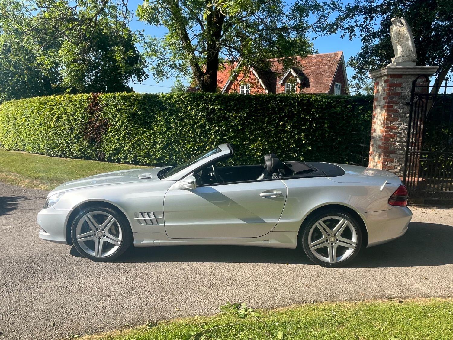 Used Mercedes-Benz SL 2012 for sale - 77464664: Photo 12