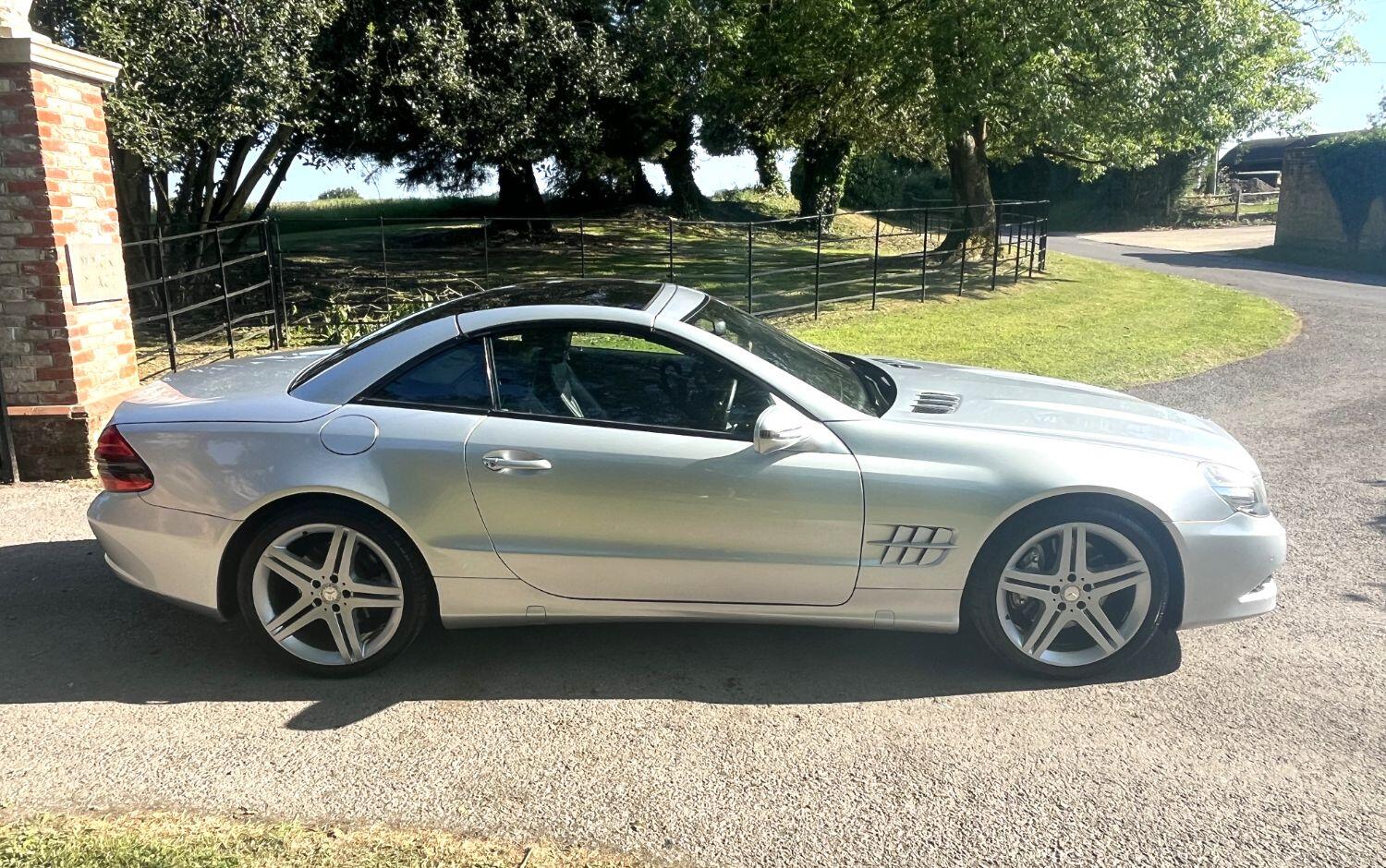 Used Mercedes-Benz SL 2012 for sale - 77464664: Photo 14