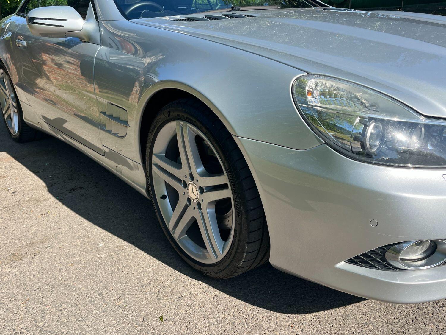 Used Mercedes-Benz SL 2012 for sale - 77464664: Photo 33