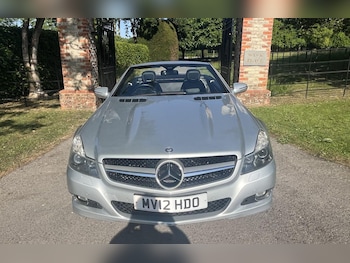 Used Mercedes-Benz SL 2012 for sale - 77464664: Photo