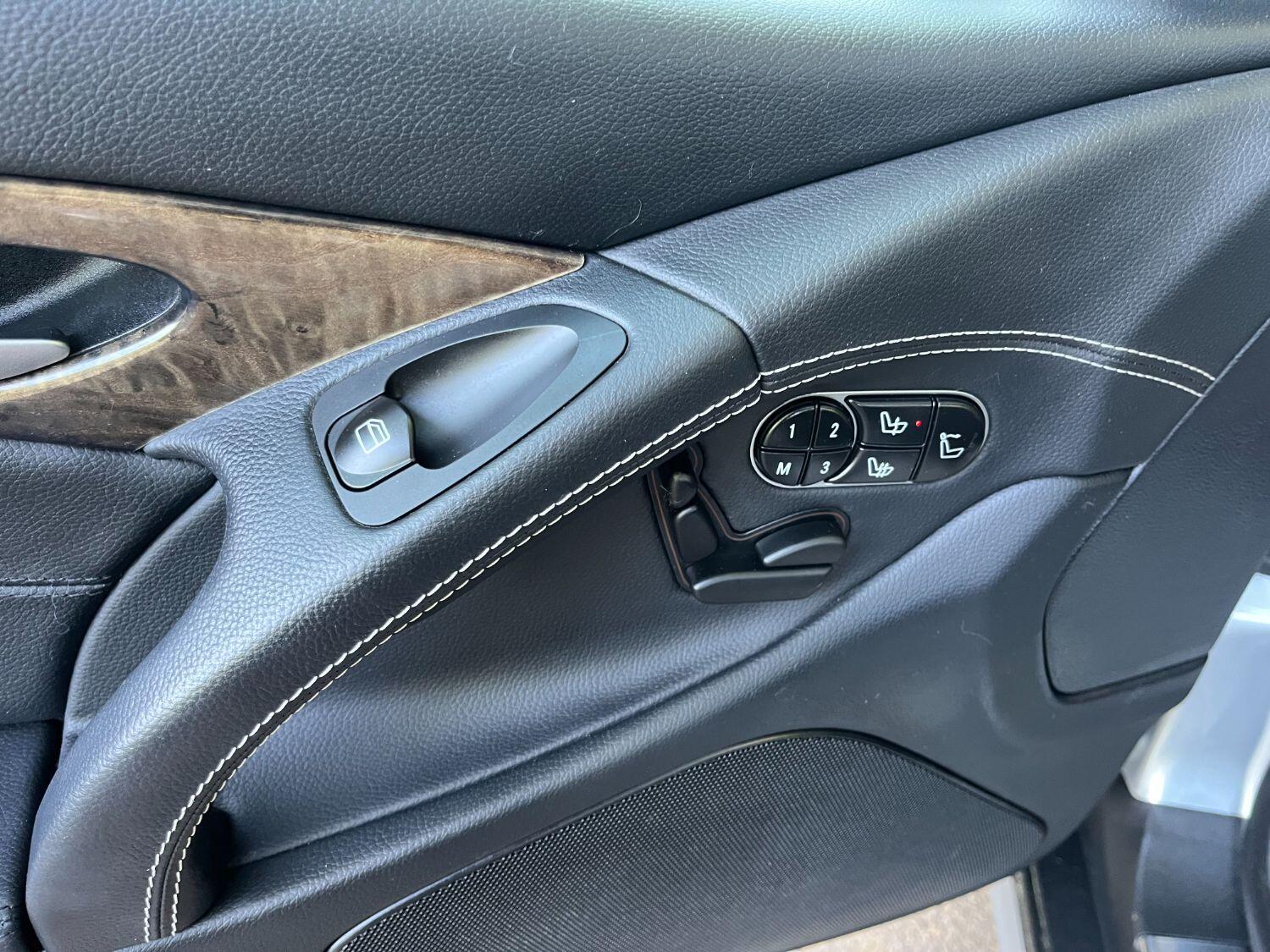 Used Mercedes-Benz SL 2012 for sale - 77464664: Photo 43