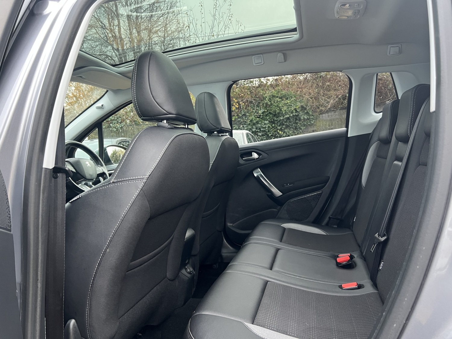 Used Peugeot 2008 2018 for sale - 76837064: Photo 12