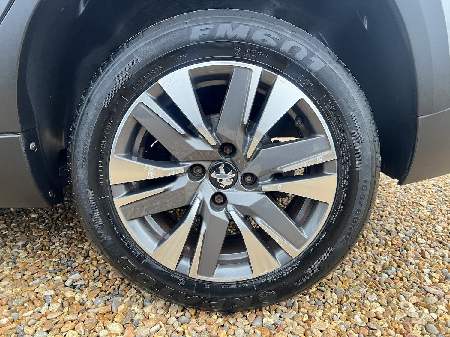 Used Peugeot 2008 2018 for sale - 76837064: Photo 13