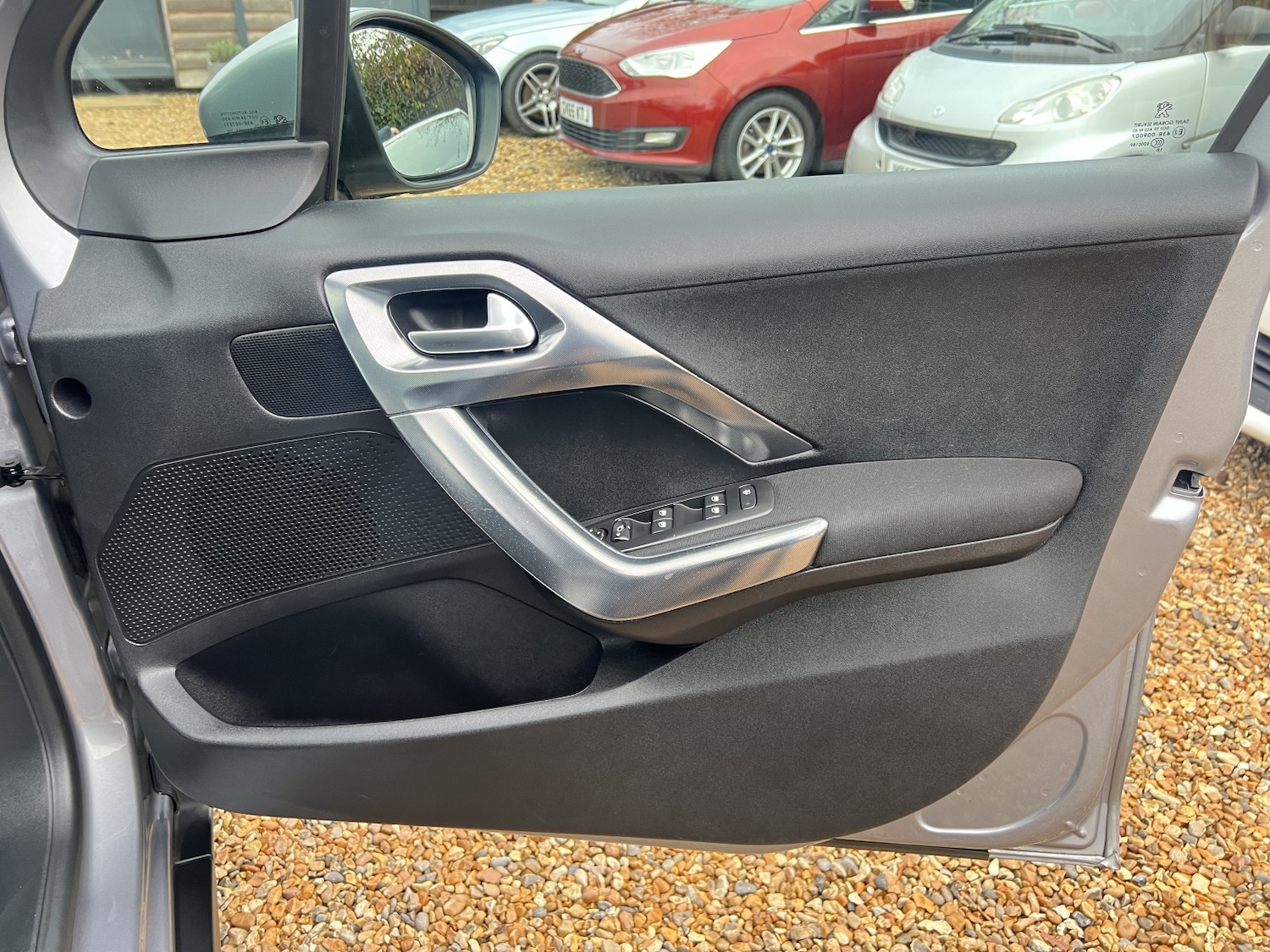 Used Peugeot 2008 2018 for sale - 76837064: Photo 18