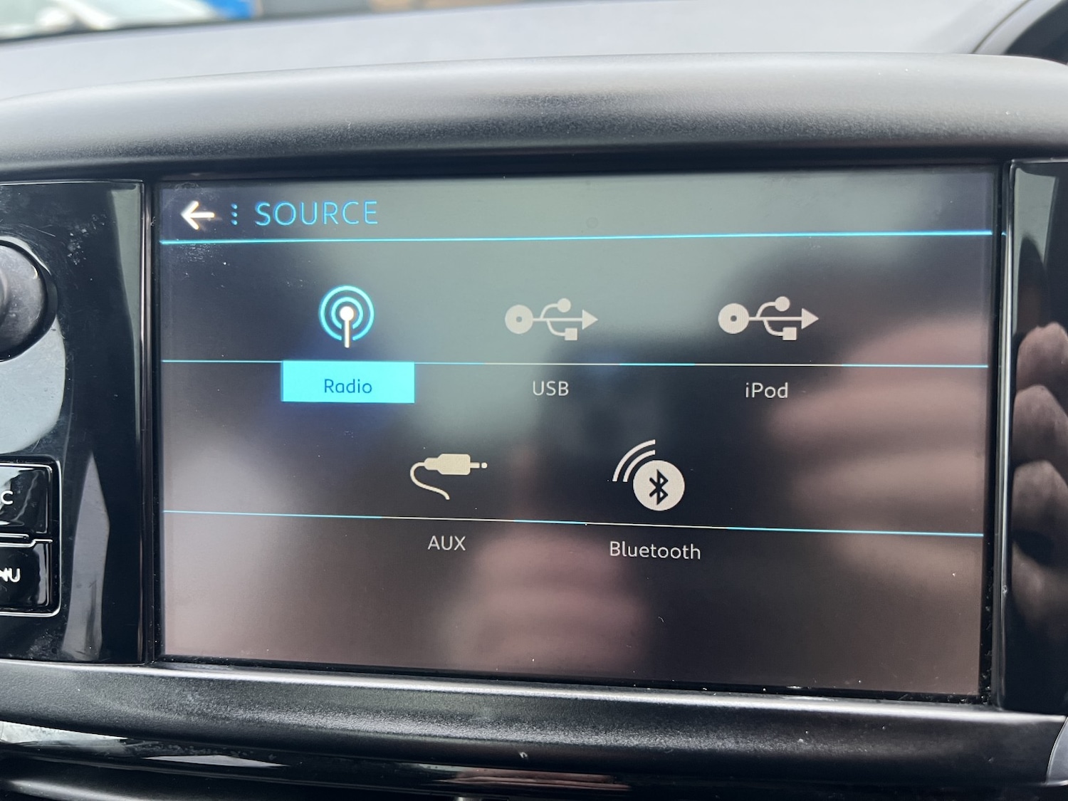 Used Peugeot 2008 2018 for sale - 76837064: Photo 27