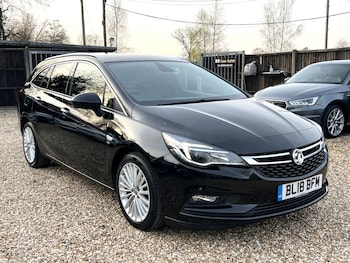 Used Vauxhall Astra 2018 for sale - 78045700: Photo