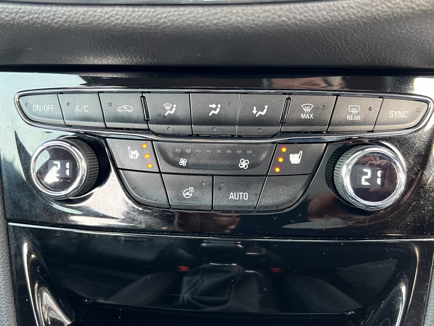 Used Vauxhall Astra 2018 for sale - 78045700: Photo 36