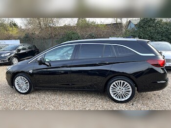 Used Vauxhall Astra 2018 for sale - 78045700: Photo