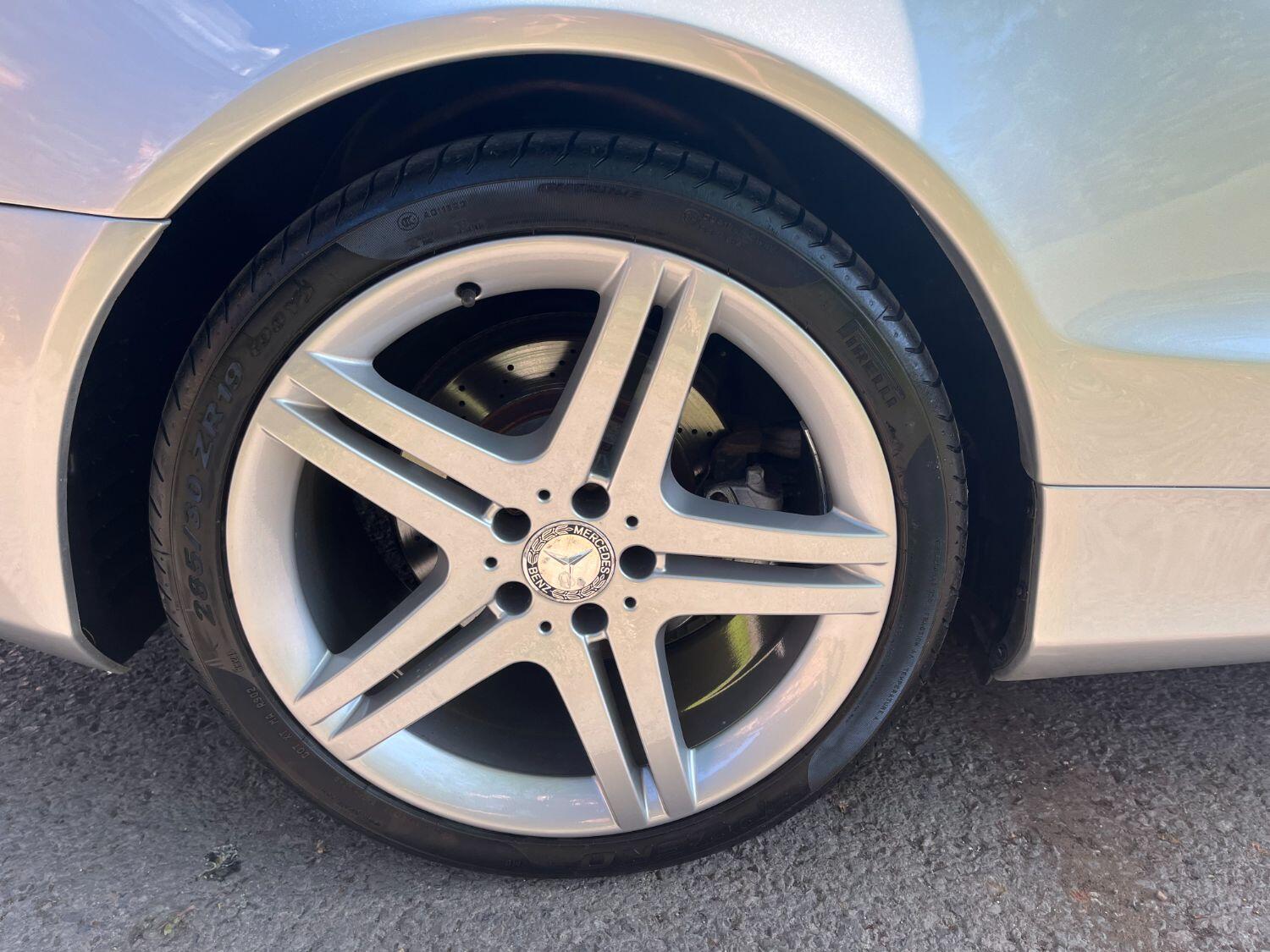 Used Mercedes-Benz SL 2012 for sale - 76482934: Photo 11