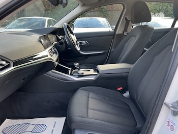 Used BMW 3 Series 2021 for sale - 77314010: Photo