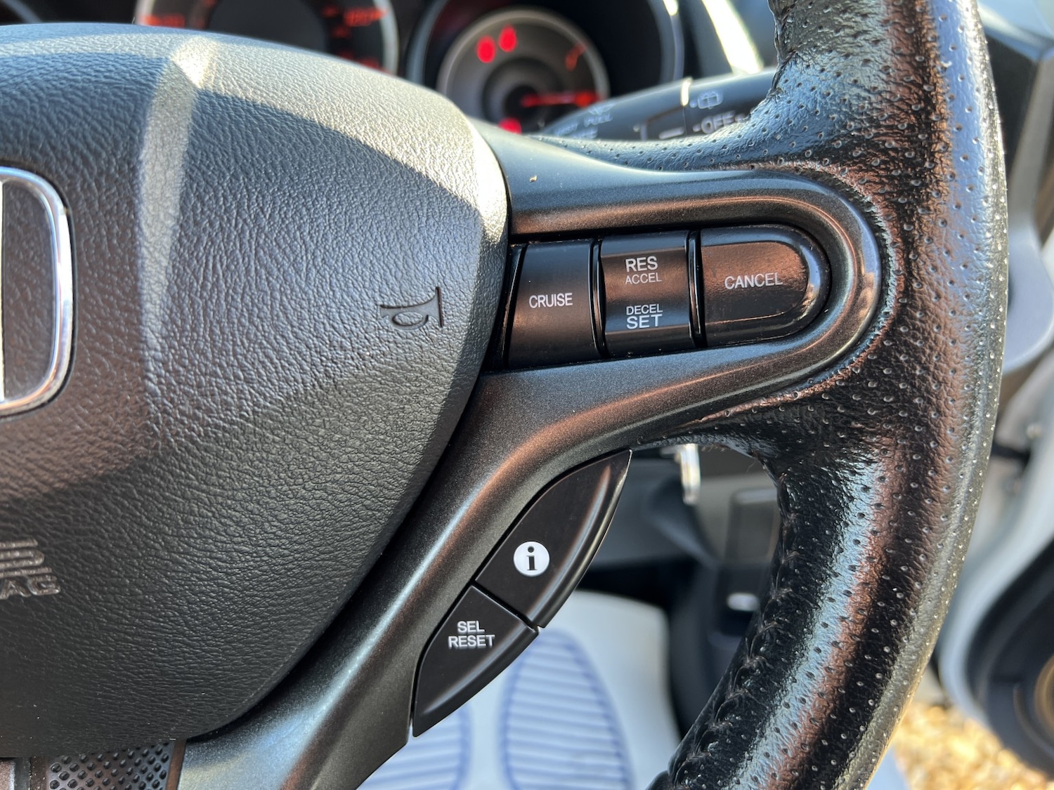 Used Honda Jazz 2013 for sale - 76482863: Photo 26