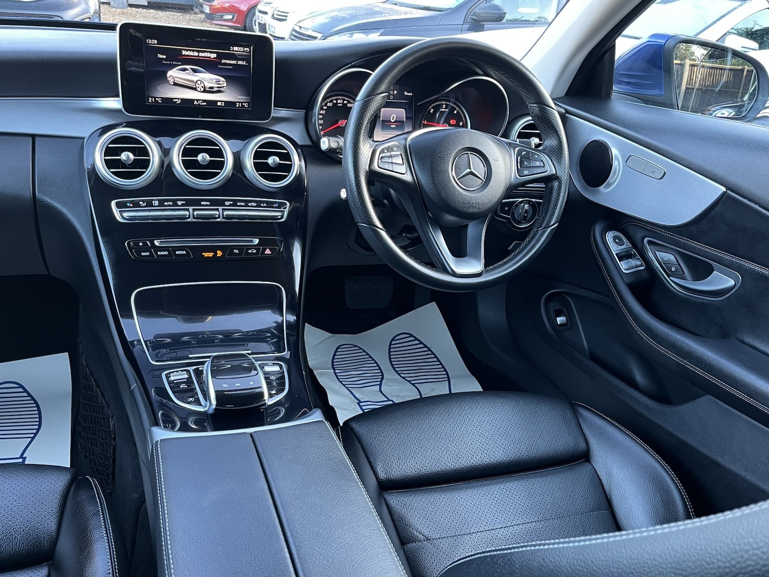 Used Mercedes-Benz C Class 2017 for sale - 77118547: Photo 27