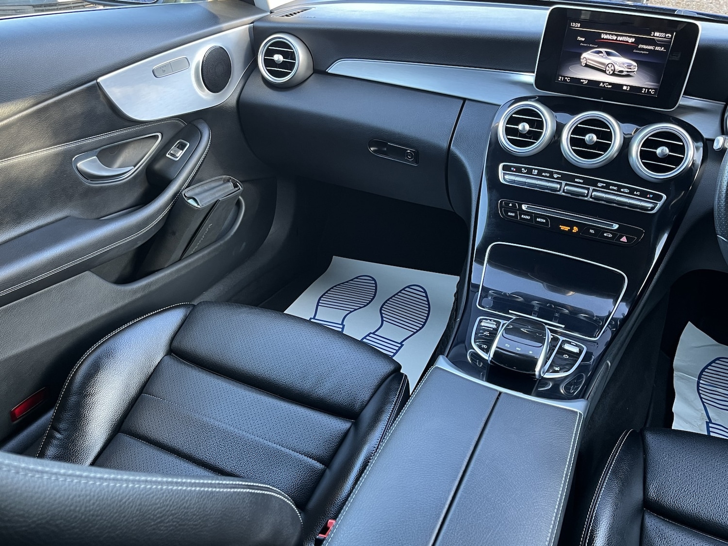 Used Mercedes-Benz C Class 2017 for sale - 77118547: Photo 29