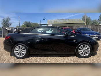 Used Vauxhall Cascada 2014 for sale - 78608298: Photo