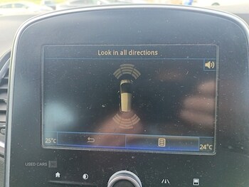 Used Renault Scenic 2017 for sale - 77941025: Photo