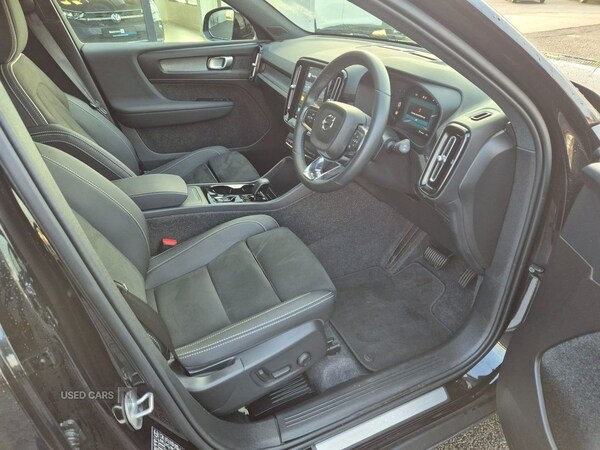 Used Volvo XC40 2025 for sale - 77239078: Photo 12