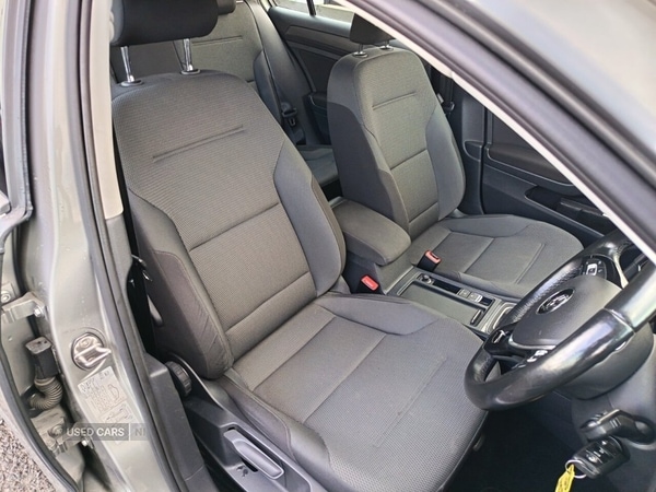 Used Volkswagen Golf 2017 for sale - 77192740: Photo 4