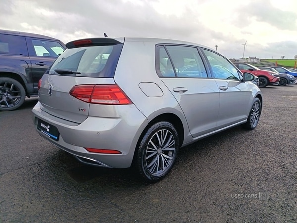 Used Volkswagen Golf 2017 for sale - 77192740: Photo 7