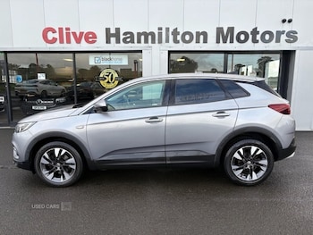 Vauxhall - Grandland X