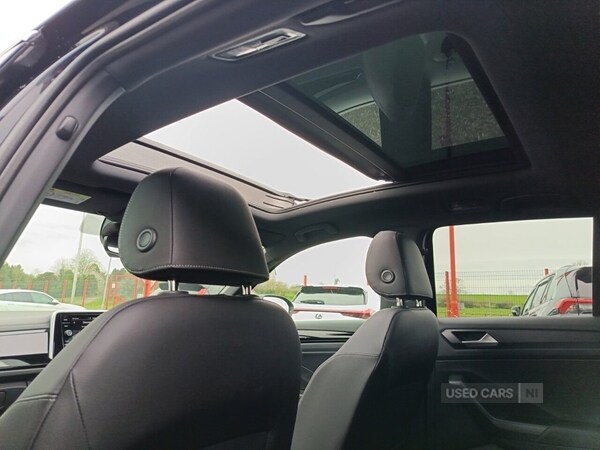 Used Volkswagen T-Roc 2025 for sale - 77958770: Photo 2