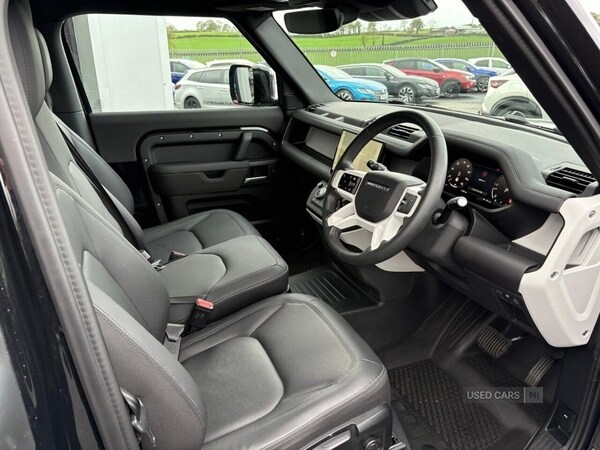 Used Land Rover Defender 2025 for sale - 76419508: Photo 23