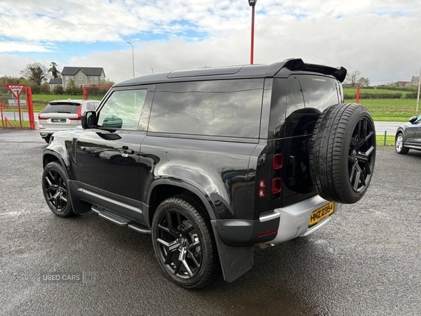 Used Land Rover Defender 2025 for sale - 76419508: Photo 5