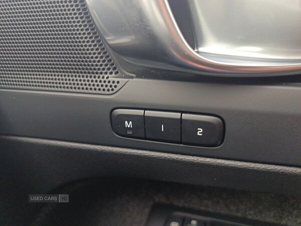 Used Volvo XC40 2025 for sale - 76240423: Photo 13
