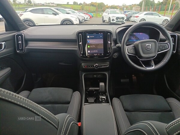 Used Volvo XC40 2025 for sale - 76240423: Photo 25