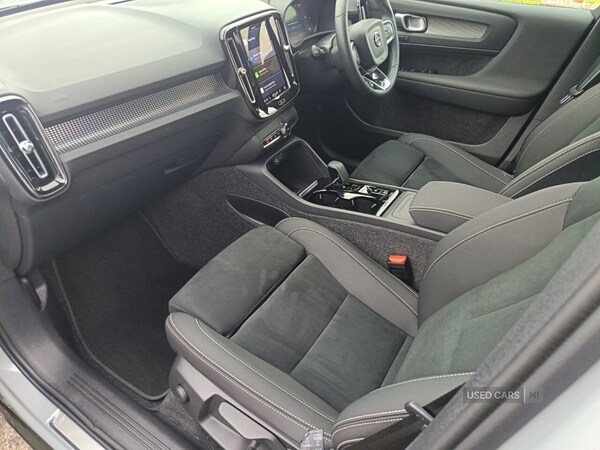Used Volvo XC40 2025 for sale - 76240423: Photo 27