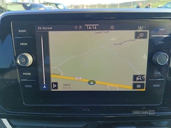 Used Volkswagen T-Roc 2023 for sale - 78102103: Photo