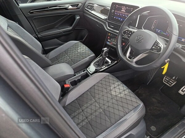 Used Volkswagen T-Roc 2023 for sale - 76914297: Photo 28