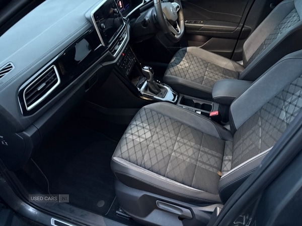 Used Volkswagen T-Roc 2023 for sale - 76914297: Photo 4