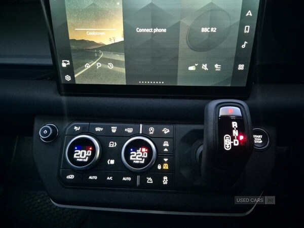 Used Land Rover Defender 2025 for sale - 76500388: Photo 29