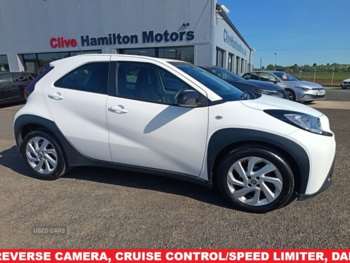 2023 - 1.0 VVT-i Pure 5dr