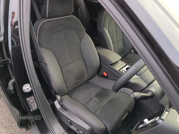 Used Volvo XC40 2025 for sale - 77163785: Photo 4