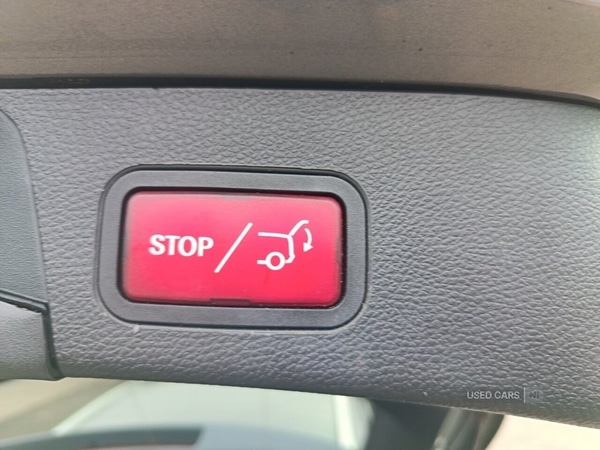 Used Mercedes-Benz C Class 2017 for sale - 76240436: Photo 38