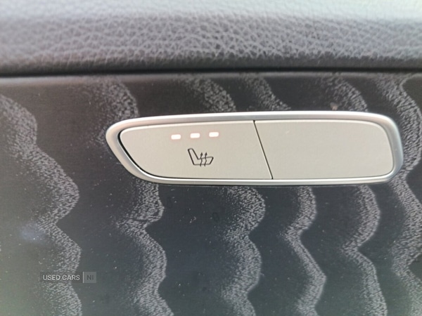 Used Mercedes-Benz C Class 2017 for sale - 76240436: Photo 8