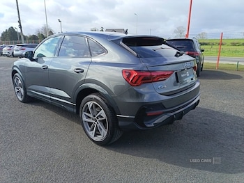 Used Audi Q3 2023 for sale - 78087476: Photo