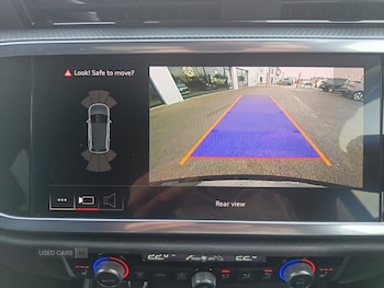 Used Audi Q3 2023 for sale - 78246058: Photo